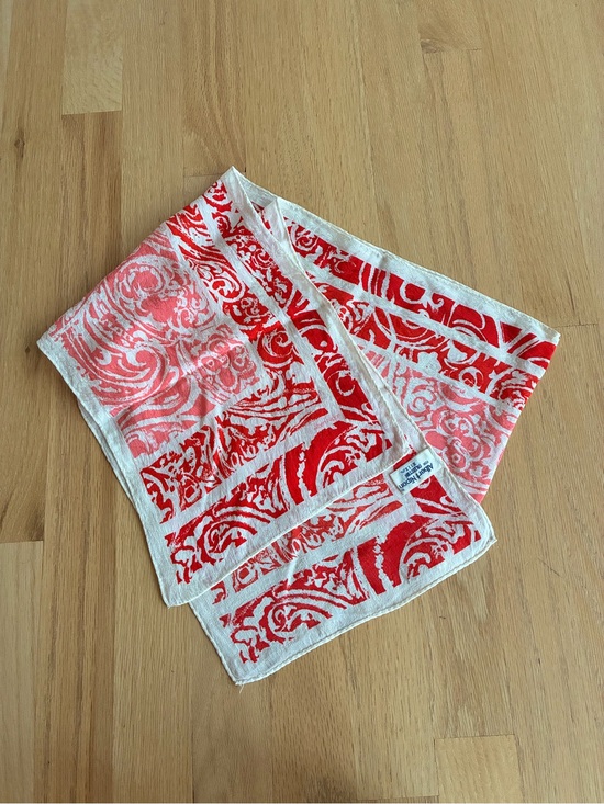 Albert Nipon Accessories - Albert Nipon 100% Silk Collection XIIX Rectangular Scarf Red Pink Ivory Damask